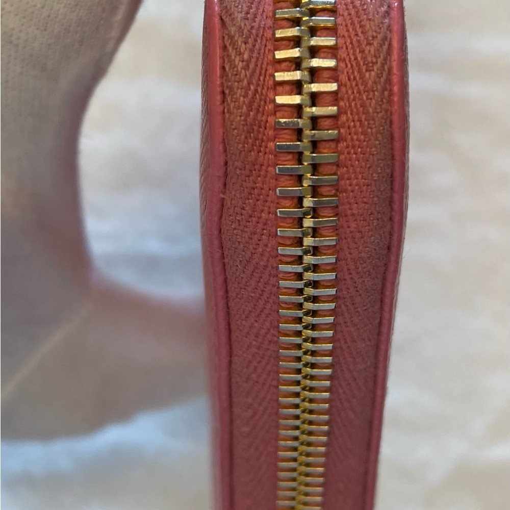 Prada Vintage Authentic Barbie Pink Saffiano Leather Long Zippy Wallet - Picture 12 of 16
